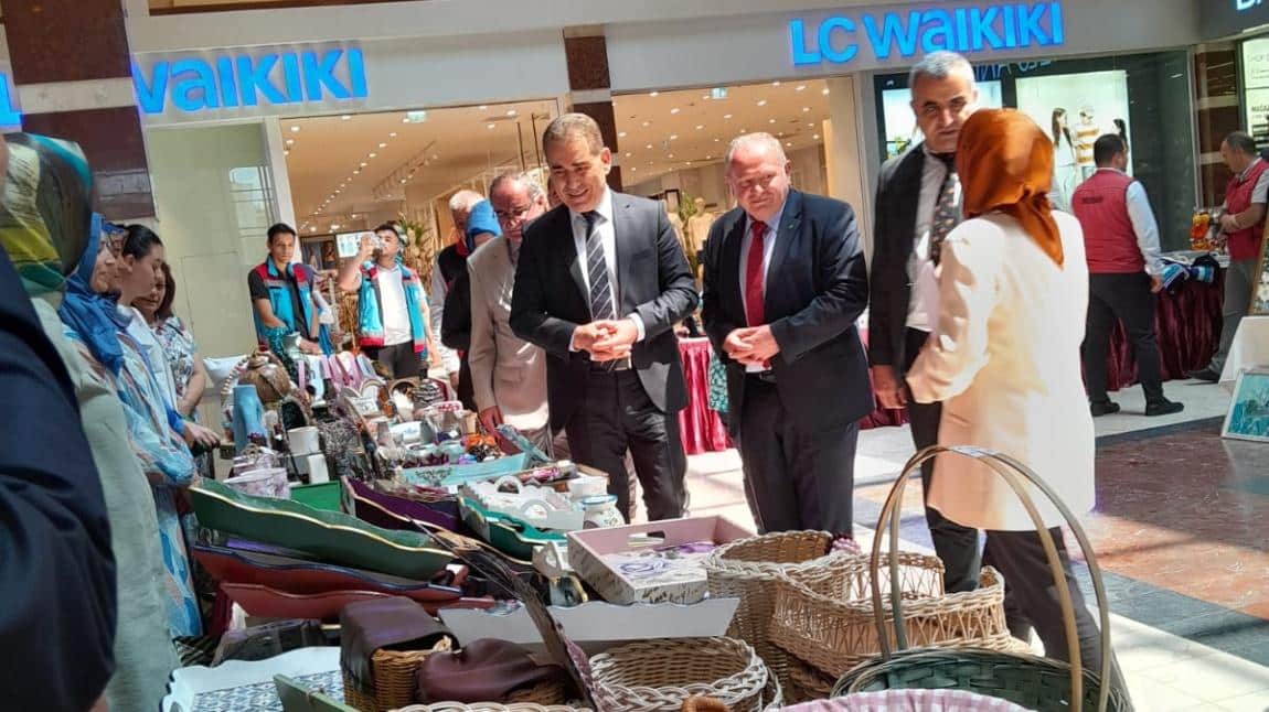 SELÇUKLU'DAN EL EMEĞİ GÖZ NURU ÜRÜNLER SERGİSİ